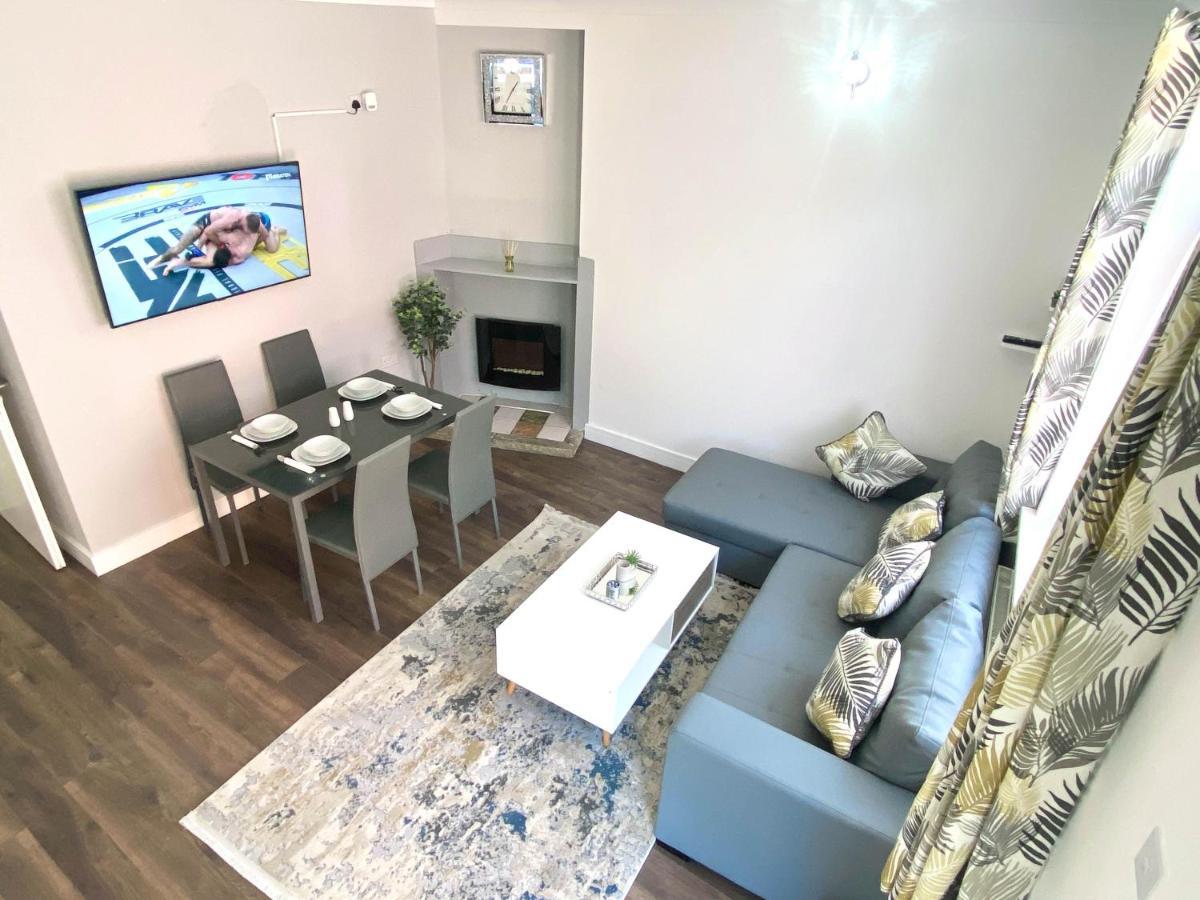 Апартаменты 2 Bed Town Centre Nr Theatre Free Park Wi-Fi & Garden Эйлсбери Экстерьер фото