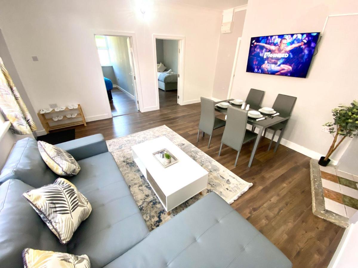 Апартаменты 2 Bed Town Centre Nr Theatre Free Park Wi-Fi & Garden Эйлсбери Экстерьер фото